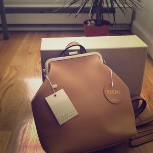 ISABELLE handbag Tan Backpack